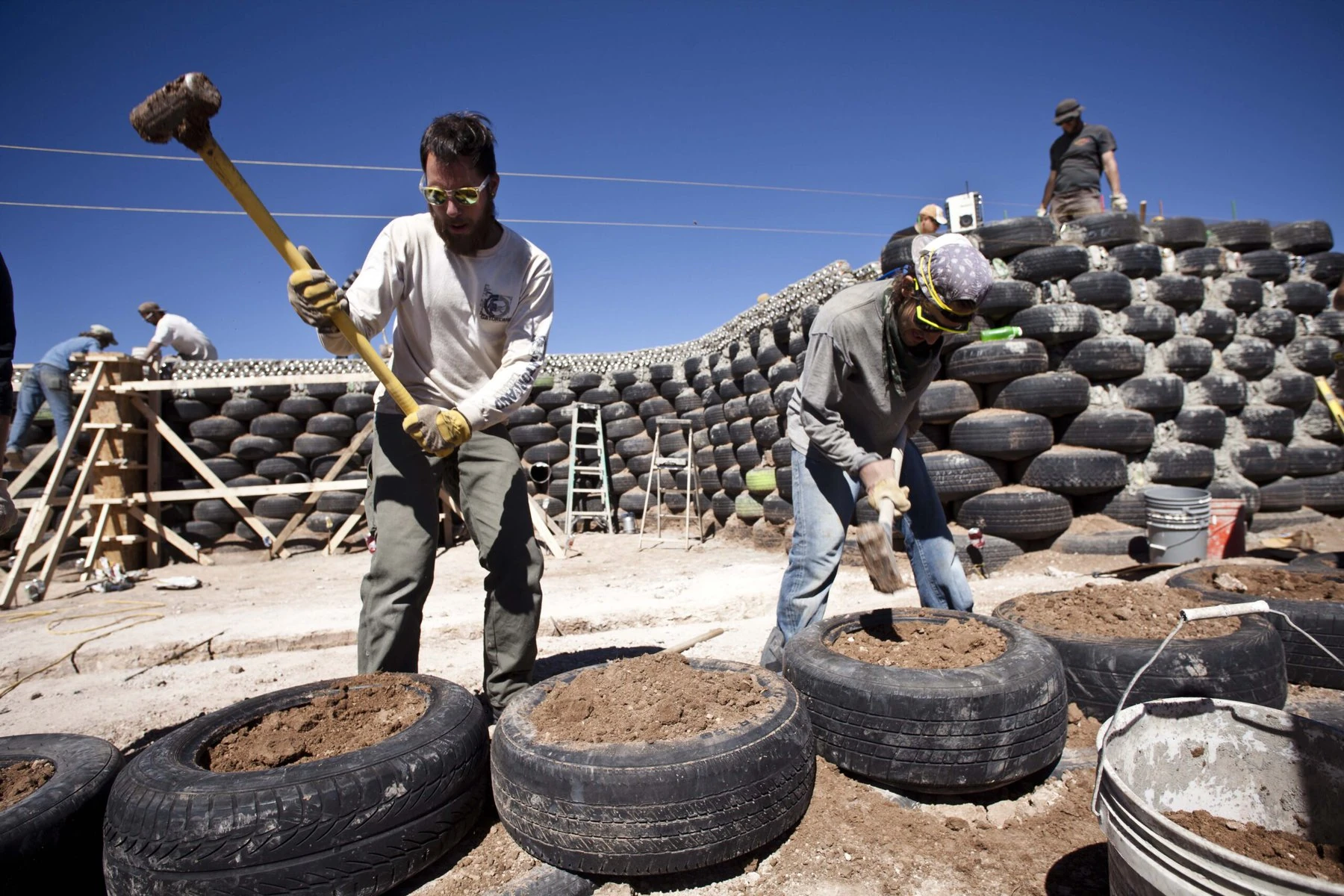 Earthship construction with tires