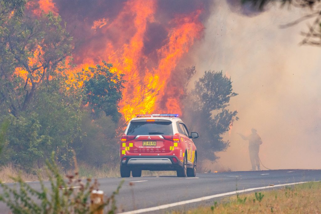 Green Wattle Creek bushfire emergency in Buxton, Wollondilly, in 2019