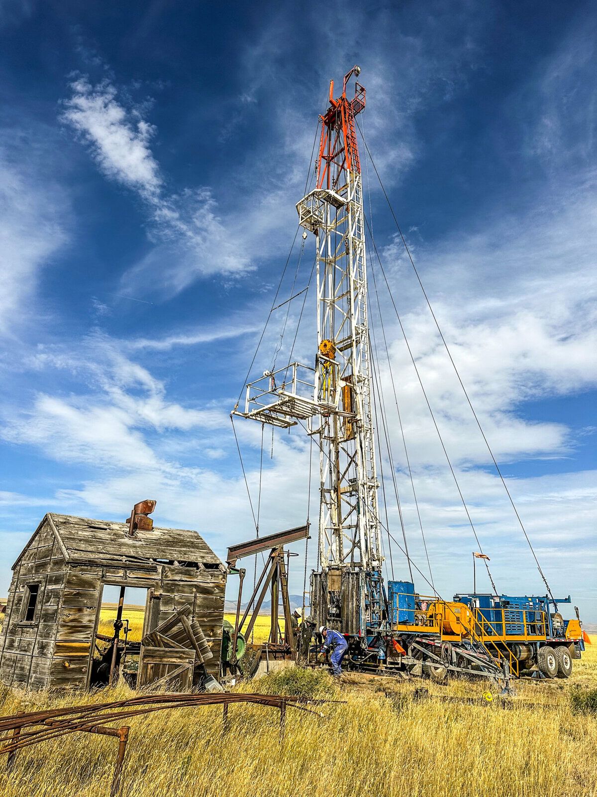 Work underway at an abandoned oil well.