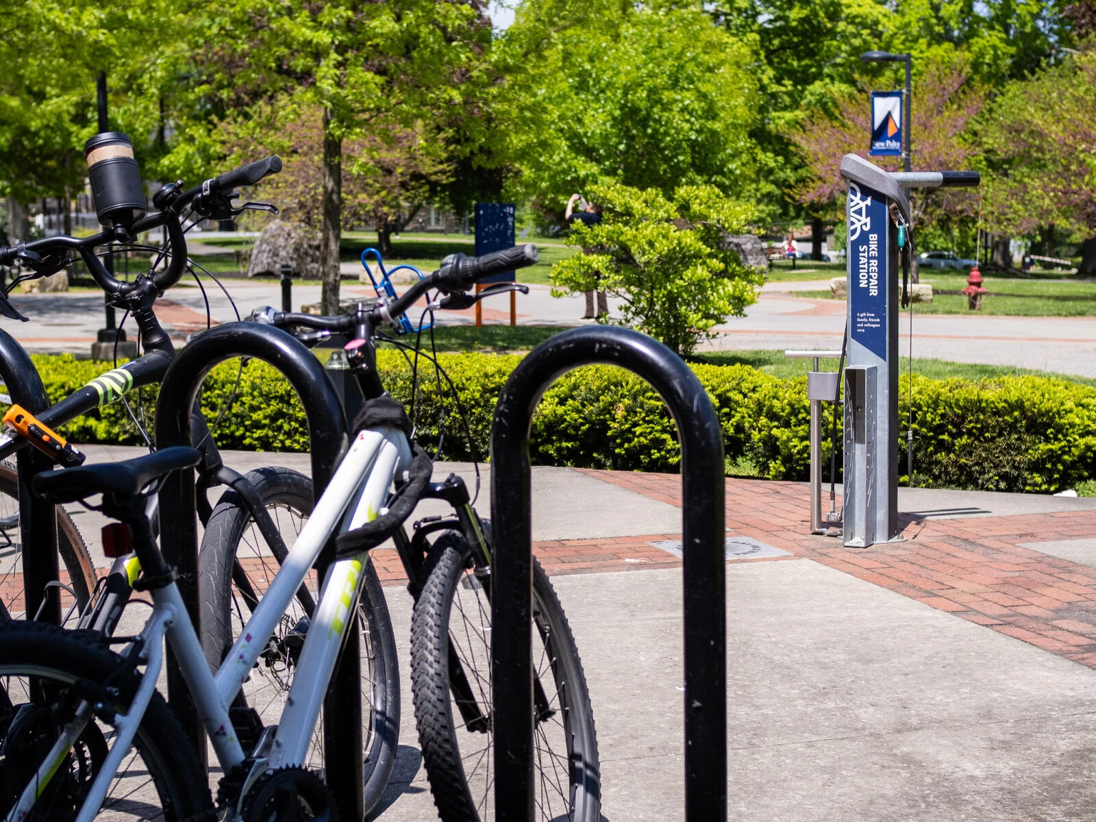 A bike repair station at SUNY New Paltz.